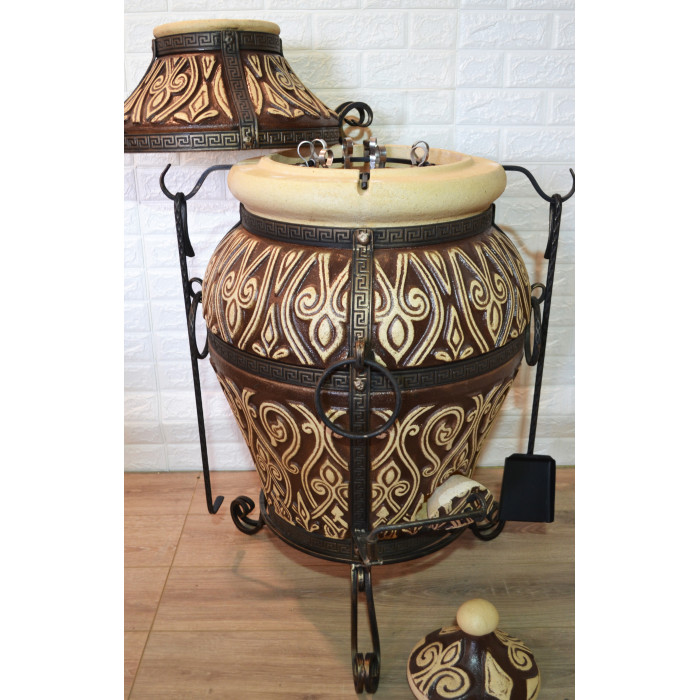 Tandyr / tandoor pec ze šamotové hlíny. Univerzální pec / gril pro přípravu kebabu, masa, zeleniny, a další. Model"Asie".Hmotnost: 145 kg.Objem: 125 dm³ (125 litrů).