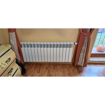  Profesionální montáž radiátoru Mirado na 14 článků od společnosti Instal Sun