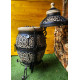 Tandyr / tandoor pec ze šamotové hlíny. Univerzální pec / gril pro přípravu kebabu, masa, zeleniny, a další. Model"Šafrán". Vhodný pro skupiny  skupiny: až 17 osob. Hmotnost: 150 kg.Objem: 130 dm³ (130 litrů).